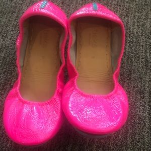 Tieks Pop Pink Size 9